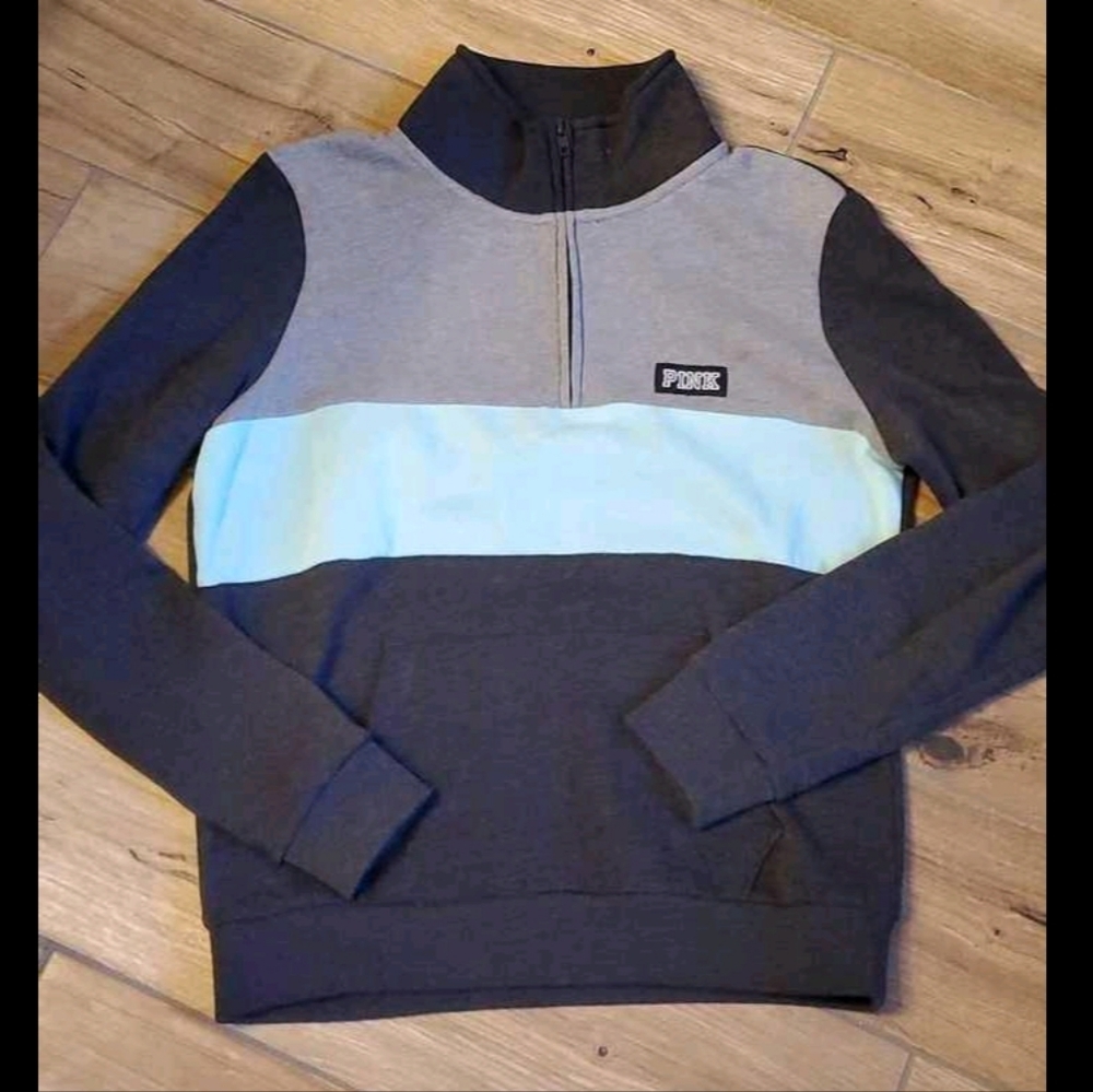 Victoria Secret Pink 1/4 zip size small. Like new condition.